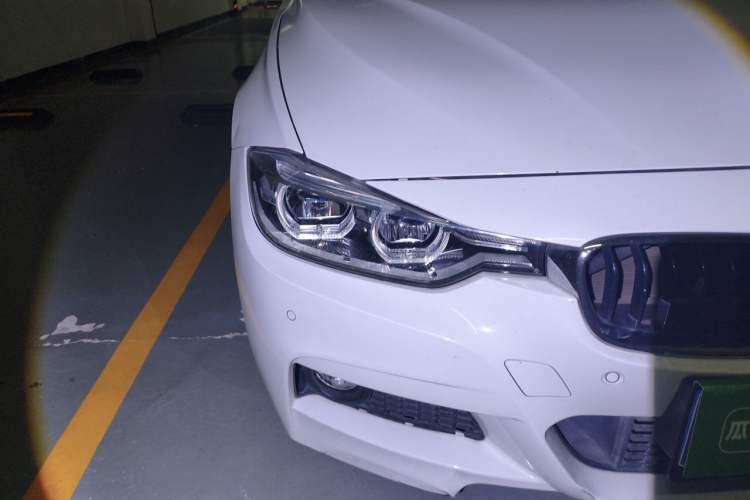 Used BMW 3 Series 2017 320i M Sport Right Front Headlight