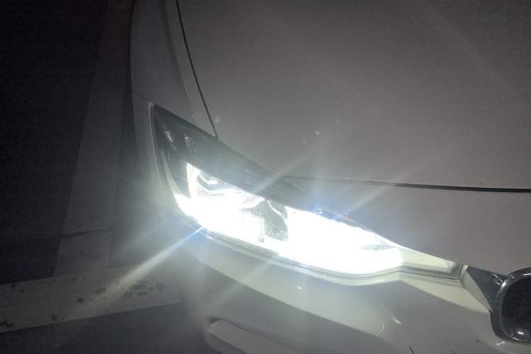 Used BMW 3 Series 2017 320Li M Sport Edition Right Front Headlight