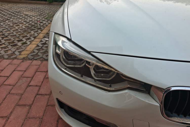 Used BMW 3 Series 2017 320Li Fashion Model Right Front Headlight