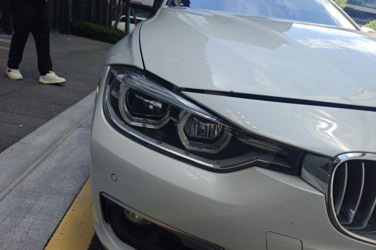 Used BMW 3 Series 2017 320Li Fashion Model Right Front Headlight