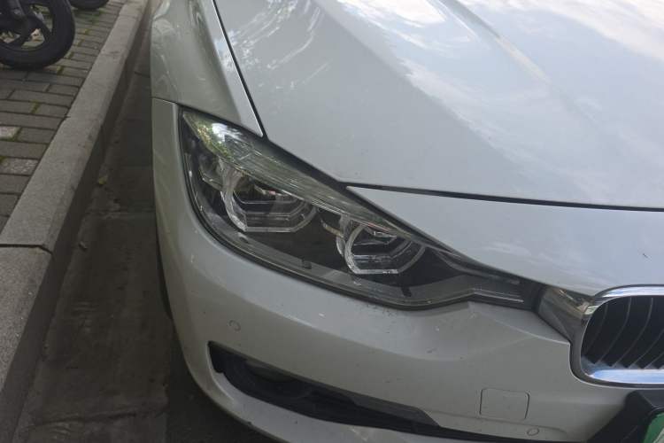 Used BMW 3 Series 2017 318Li Fashion Model Right Front Headlight