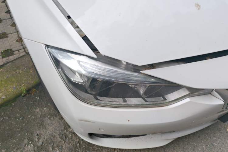 Used BMW 3 Series 2017 320Li Fashion Model Right Front Headlight