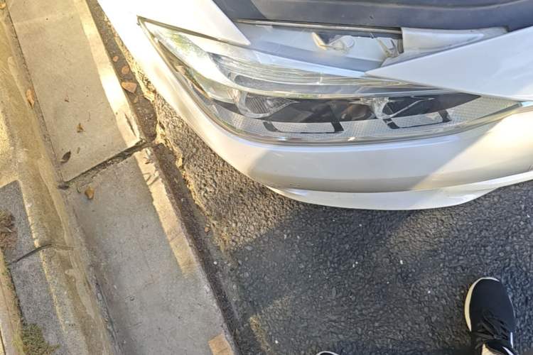 Used BMW 3 Series 2017 320Li Fashion Model Right Front Headlight