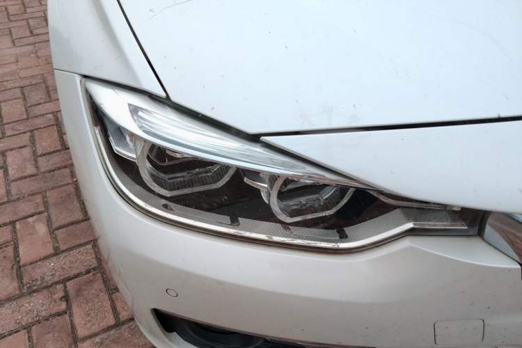Used BMW 3 Series 2017 320Li Fashion Model Right Front Headlight