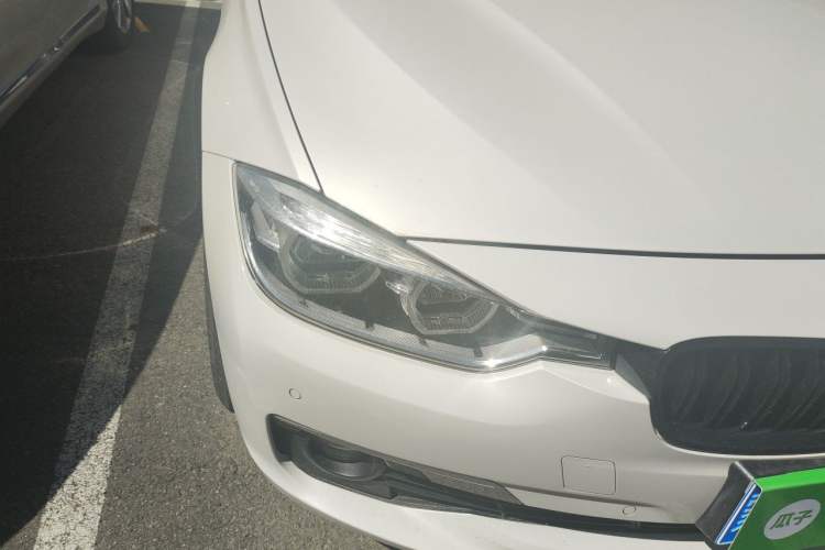 Used BMW 3 Series 2017 320Li Fashion Model Right Front Headlight