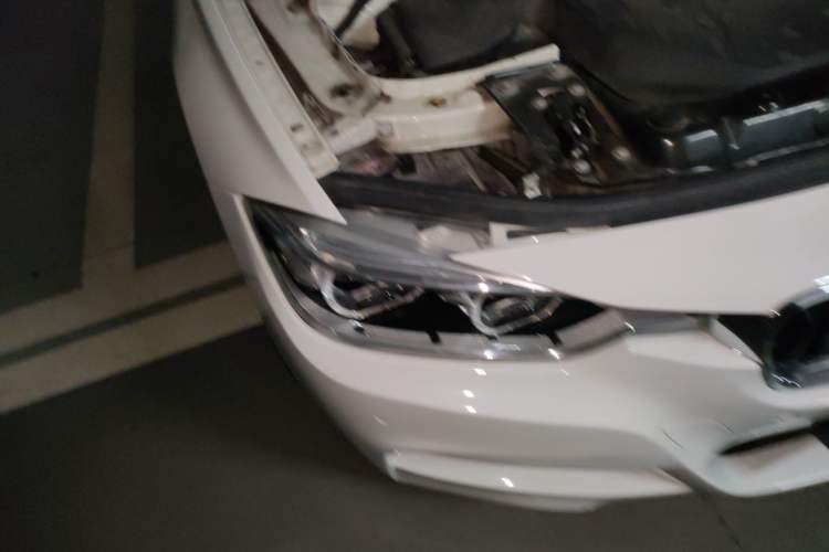 Used BMW 3 Series 2017 320Li M Sport Edition Right Front Headlight