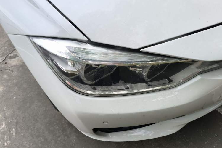 Used BMW 3 Series 2017 320Li Fashion Model Right Front Headlight