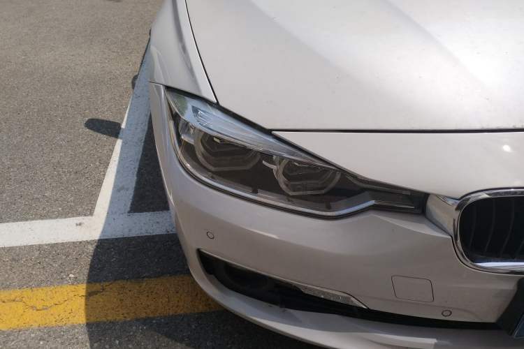 Used BMW 3 Series 2017 320Li Fashion Model Right Front Headlight