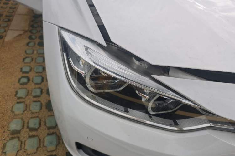 Used BMW 3 Series 2017 320Li Fashion Model Right Front Headlight