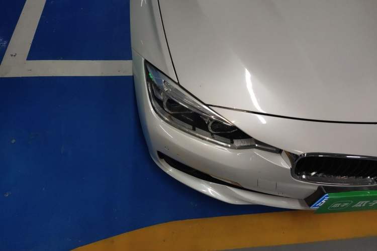 Used BMW 3 Series 2017 320Li Fashion Model Right Front Headlight