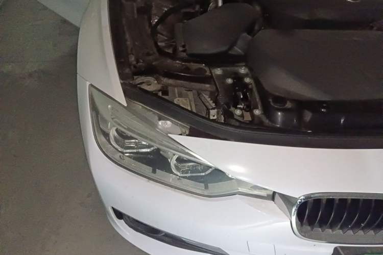 Used BMW 3 Series 2017 320Li Fashion Model Right Front Headlight