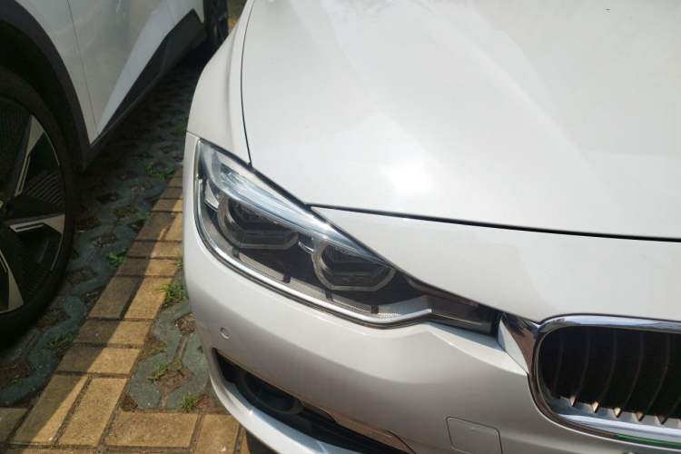 Used BMW 3 Series 2017 320Li Fashion Model Right Front Headlight