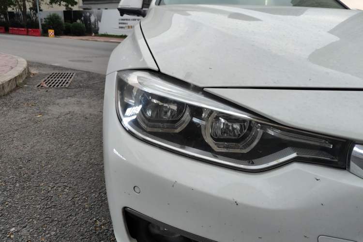 Used BMW 3 Series 2017 318Li Fashion Model Right Front Headlight