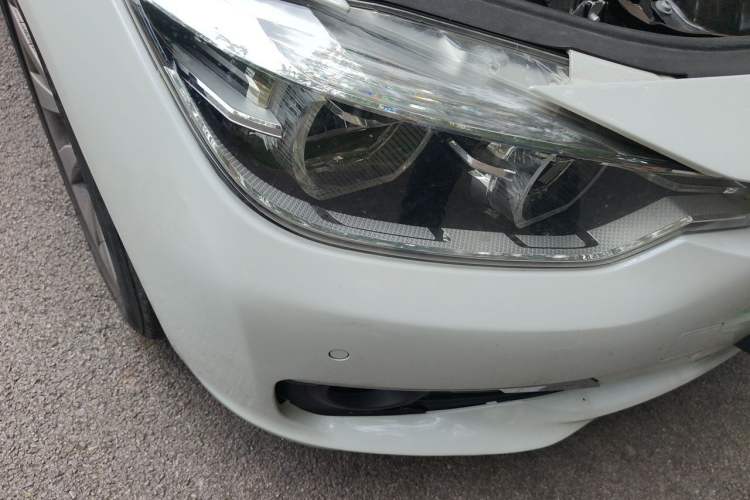 Used BMW 3 Series 2017 318Li Fashion Model Right Front Headlight