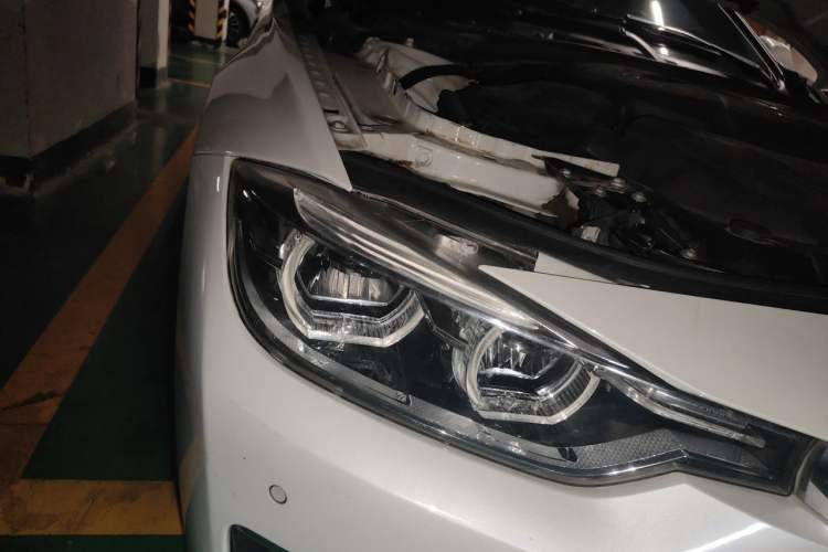 Used BMW 3 Series 2017 320Li Fashion Model Right Front Headlight