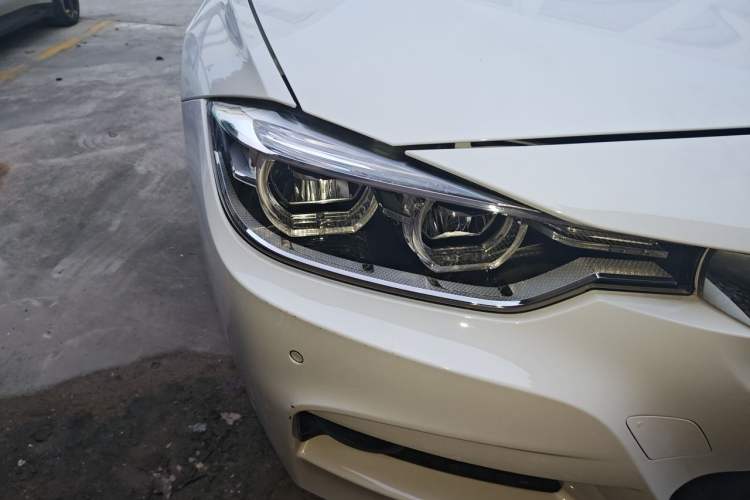 Used BMW 3 Series 2017 320Li M Sport Edition Right Front Headlight