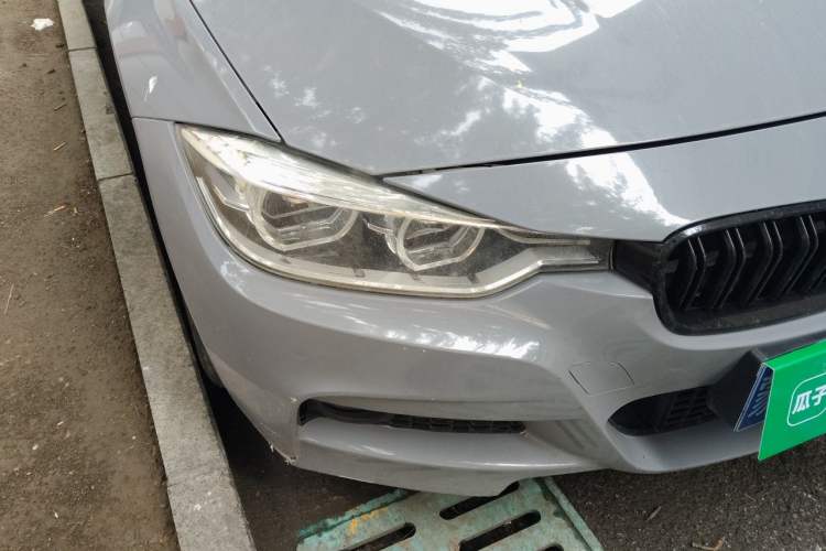 Used BMW 3 Series 2017 320i M Sport Right Front Headlight