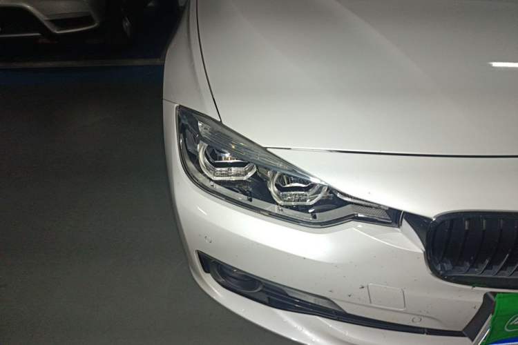Used BMW 3 Series 2017 320Li Fashion Model Right Front Headlight