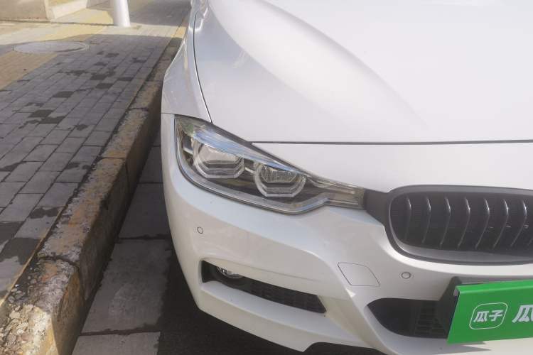 Used BMW 3 Series 2017 320i M Sport Right Front Headlight