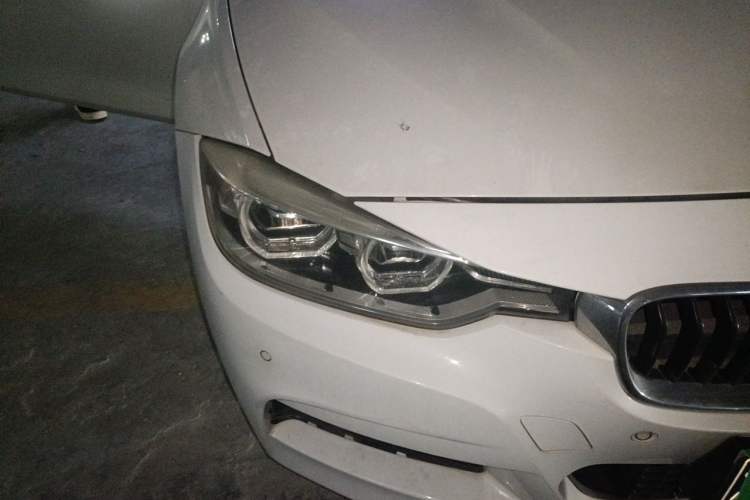 Used BMW 3 Series 2017 320i M Sport Right Front Headlight