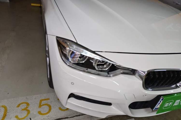 Used BMW 3 Series 2017 320i M Sport Right Front Headlight