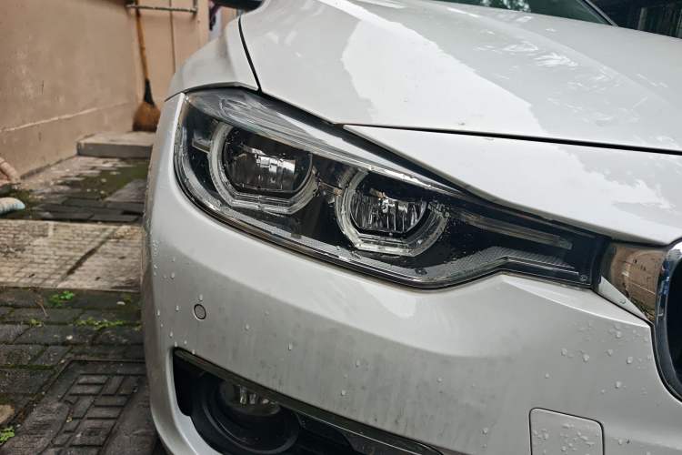 Used BMW 3 Series 2017 320Li Fashion Model Right Front Headlight