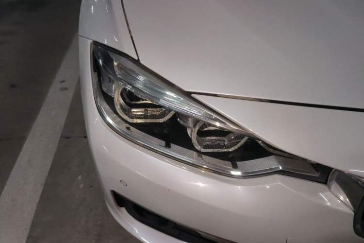 Used BMW 3 Series 2017 320Li Fashion Model Right Front Headlight