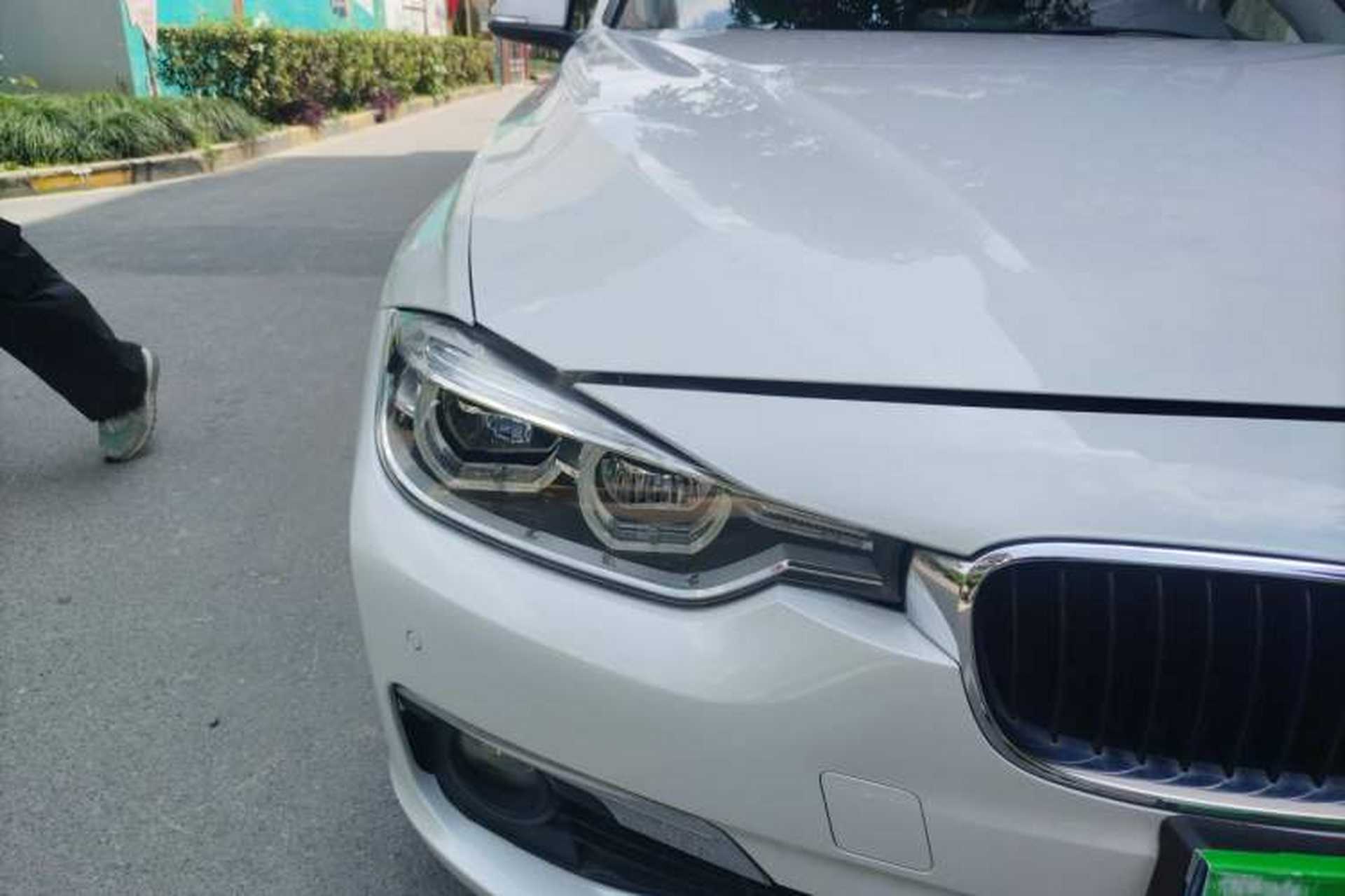 Used BMW 3 Series 2017 320Li Fashion Model Right Front Headlight