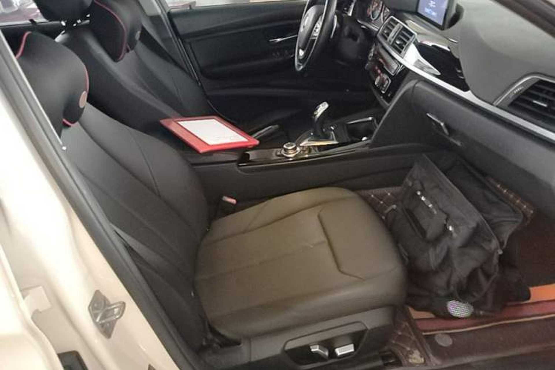 Used BMW 3 Series 2017 320Li M Sport Edition Right Front Seat