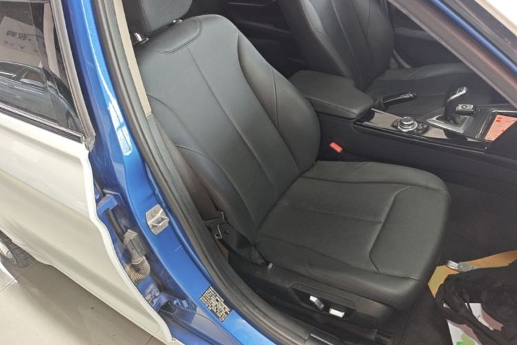 Used BMW 3 Series 2017 320Li M Sport Edition Right Front Seat