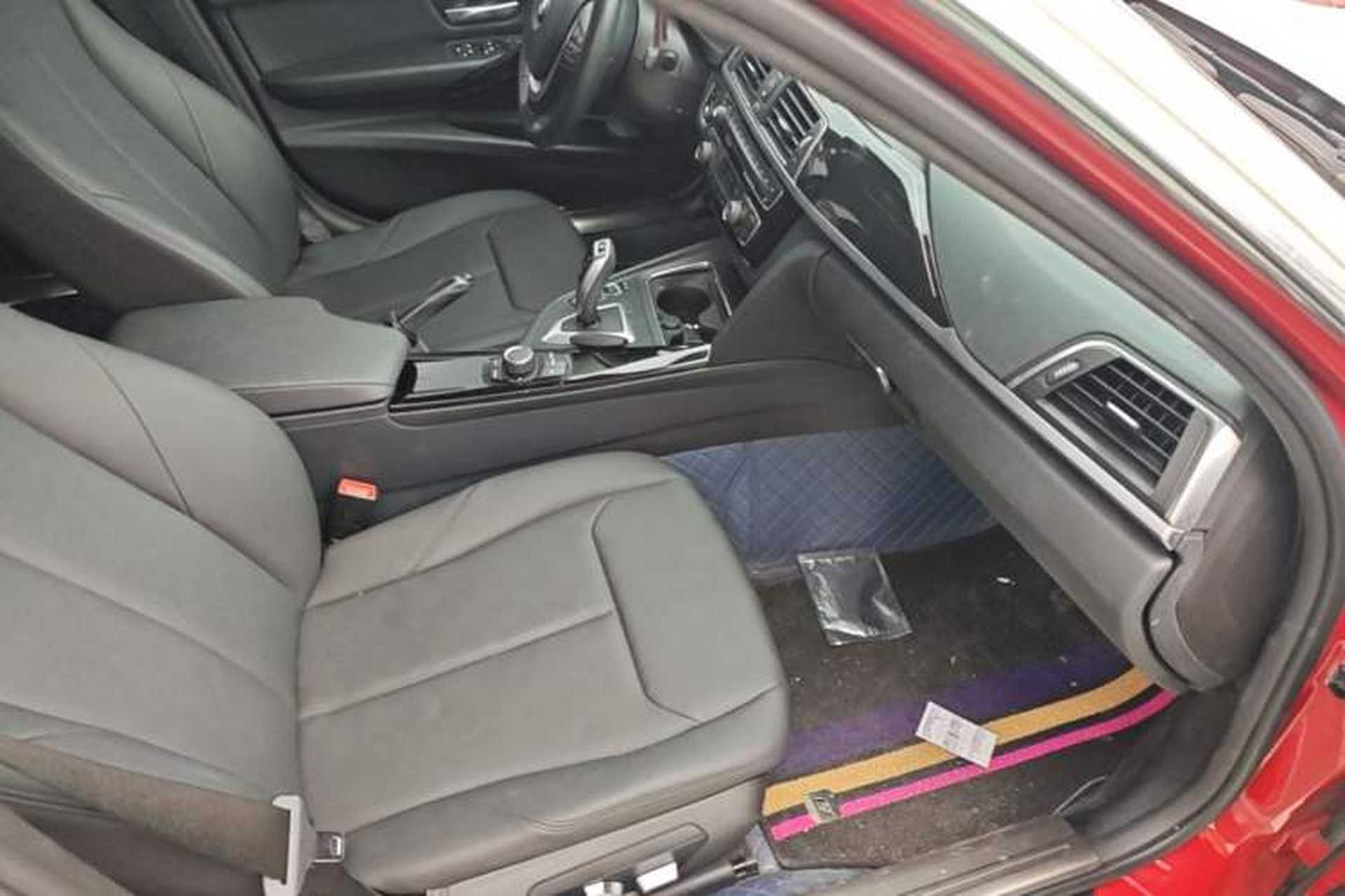 Used BMW 3 Series 2017 320Li Fashion Model Right Front Seat