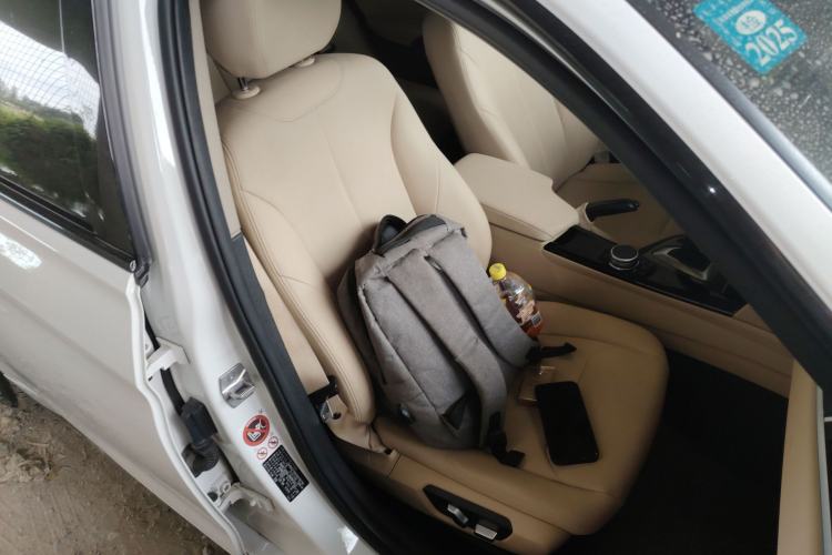 Used BMW 3 Series 2017 320Li M Sport Edition Right Front Seat