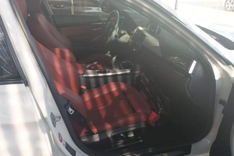 Used BMW 3 Series 2017 320i M Sport Right Front Seat