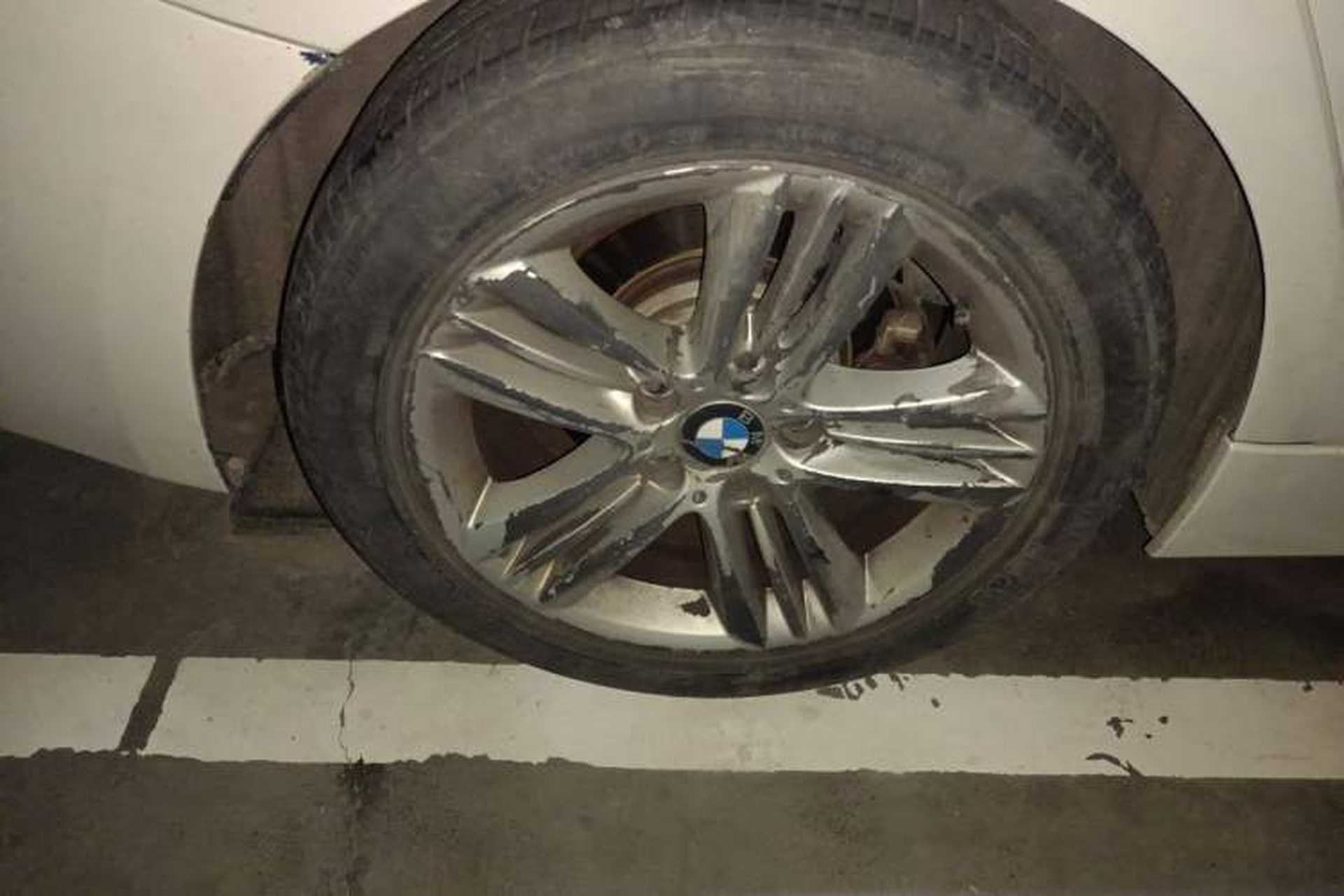 Used BMW 3 Series 2017 320Li Fashion Model Right Front Wheel Hub