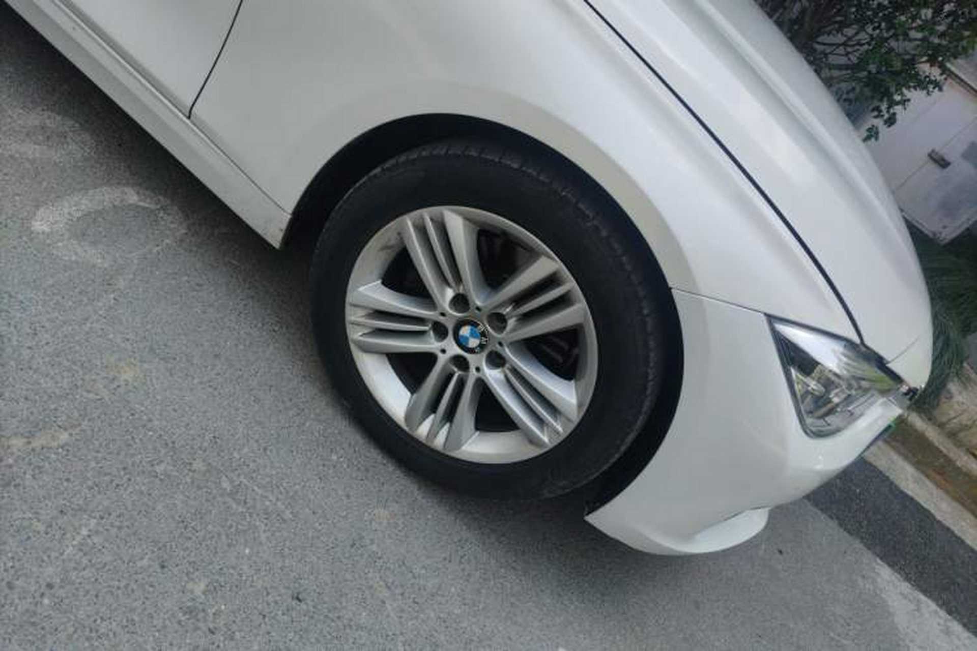 Used BMW 3 Series 2017 320Li Fashion Model Right Front Wheel Hub