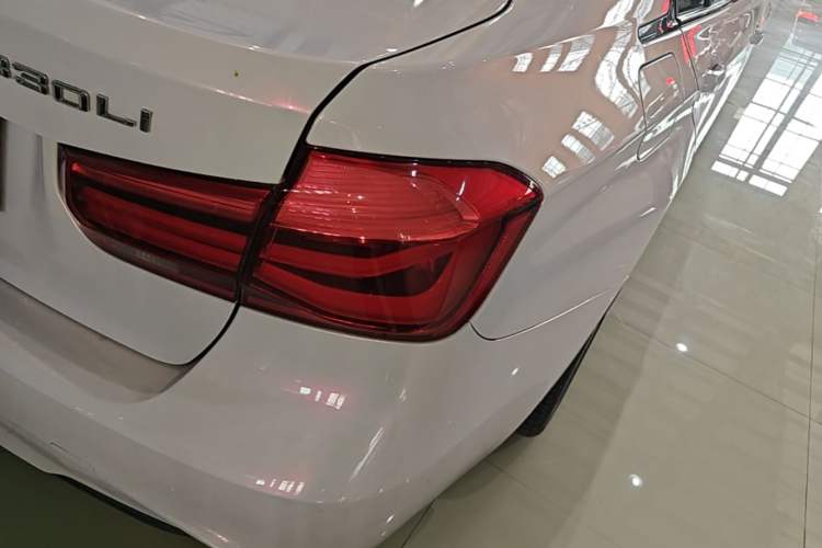 Used BMW 3 Series 2017 320Li M Sport Edition Right Rear Taillight