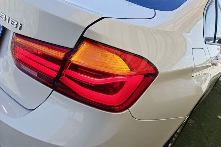 Used BMW 3 Series 2017 318i Fashion Model Right Rear Taillight