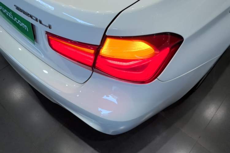 Used BMW 3 Series 2017 320Li M Sport Edition Right Rear Taillight