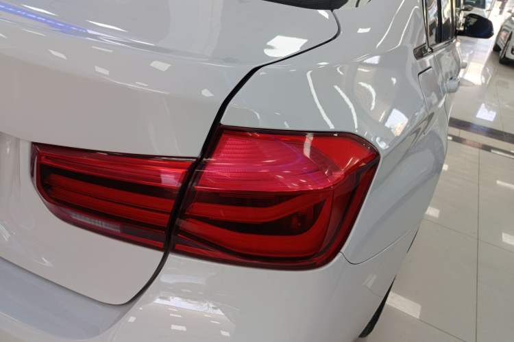 Used BMW 3 Series 2017 320Li M Sport Edition Right Rear Taillight