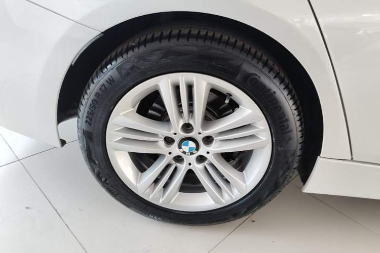 Used BMW 3 Series 2017 320Li xDrive Fashion Model Right Rear Wheel Hub