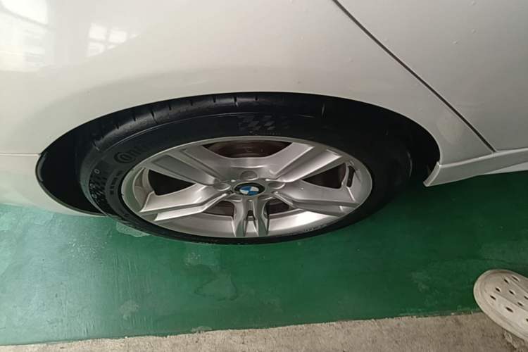 Used BMW 3 Series 2017 320Li M Sport Edition Right Rear Wheel Hub