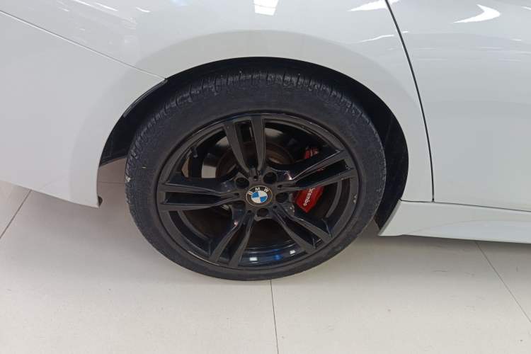 Used BMW 3 Series 2017 320Li M Sport Edition Right Rear Wheel Hub