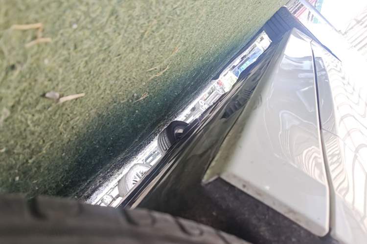 Used BMW 3 Series 2017 318i Fashion Model Right Side Sill