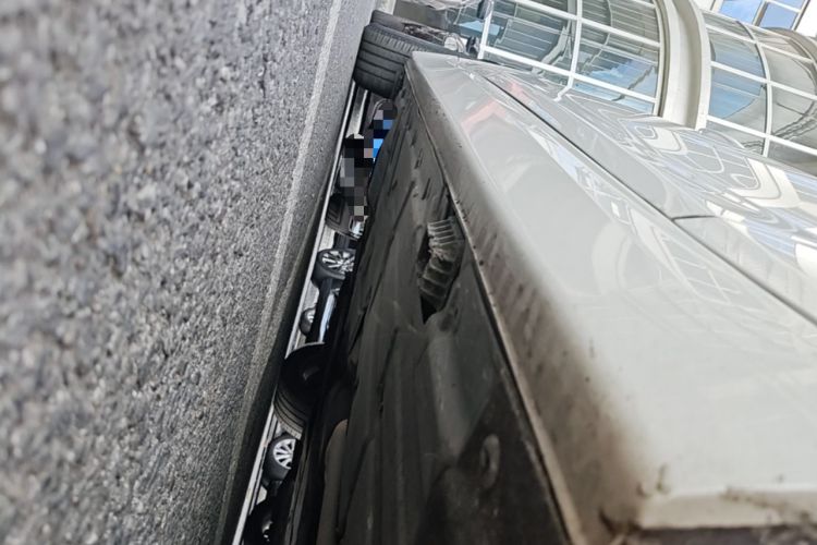 Used BMW 3 Series 2017 320Li Fashion Model Right Side Sill