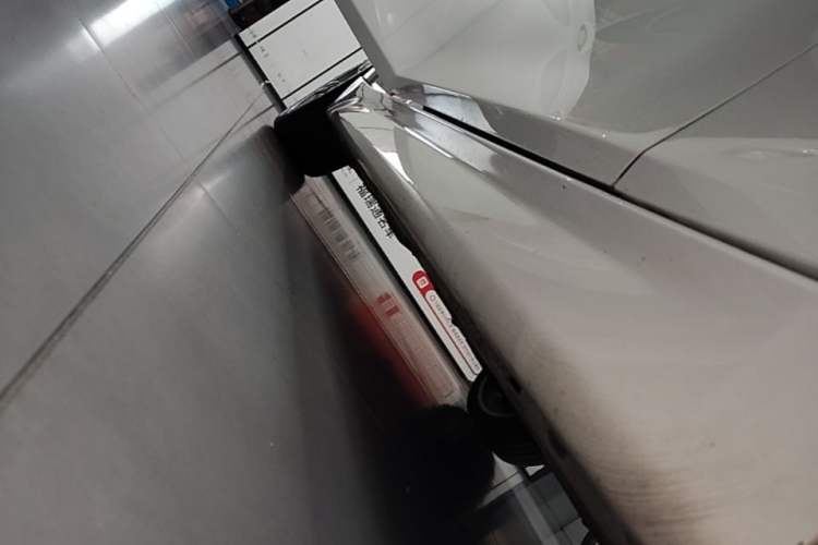 Used BMW 3 Series 2017 320i M Sport Right Side Sill