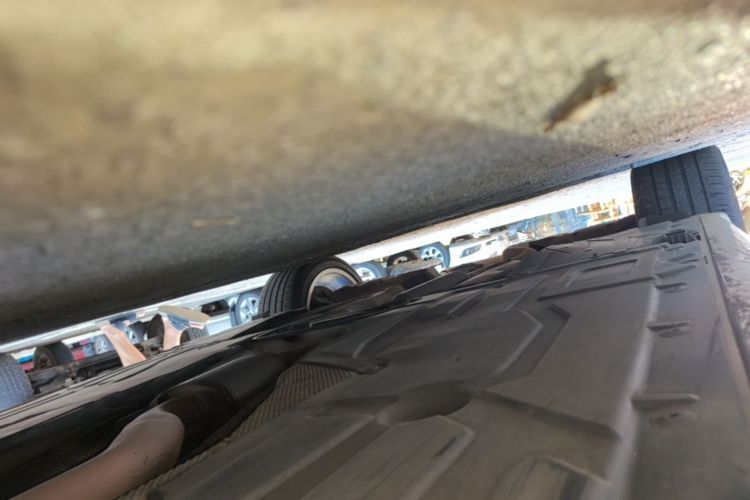 Used BMW 3 Series 2017 320i M Sport Right Side Sill