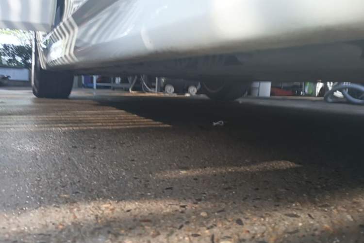 Used BMW 3 Series 2017 320i M Sport Right Side Sill