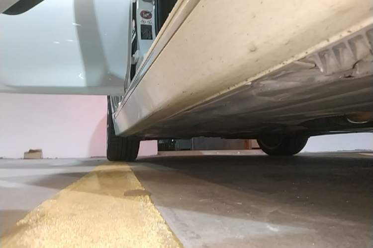 Used BMW 3 Series 2017 320Li Luxury Design Package Right Side Sill