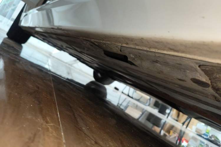 Used BMW 3 Series 2017 320Li Fashion Model Right Side Sill