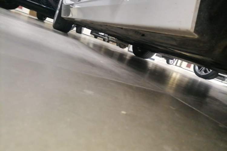Used BMW 3 Series 2017 318Li Fashion Model Right Side Sill